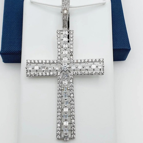 "925 Sterling Silver Plated CZ Pendant, EVBRS485 - Picture 5 of 9